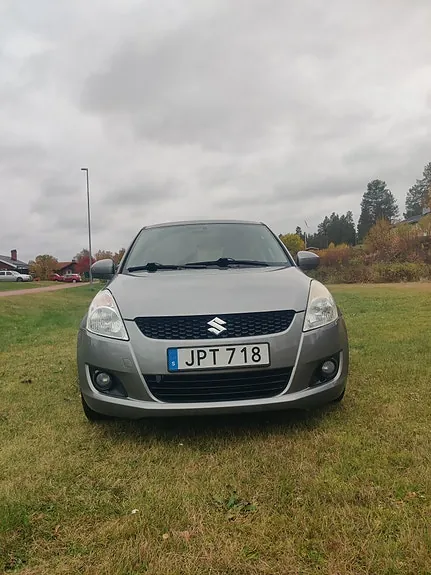 Suzuki Swift 2011 photo 5