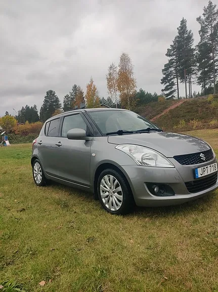 Suzuki Swift 2011 photo 4