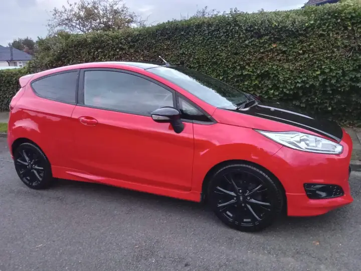 Ford Fiesta 2015 photo 5