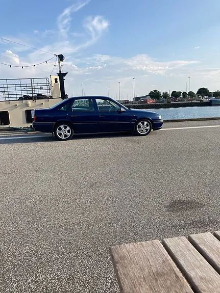 Opel Vectra 1994 photo 2