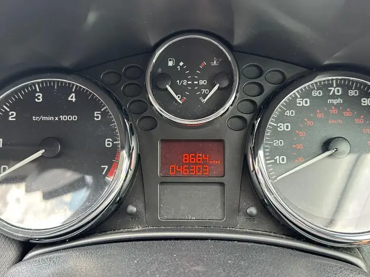 Peugeot 207 2006 photo 3