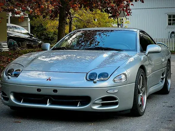 Mitsubishi 3000 Gt 1999 photo 2