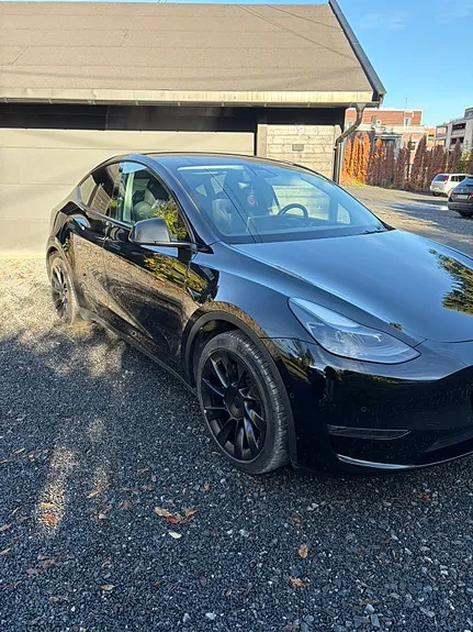 Tesla Model Y 2022 photo 4