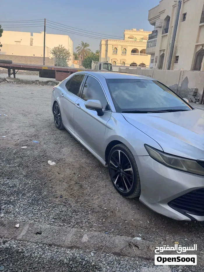 Toyota Camry 2018 photo 2