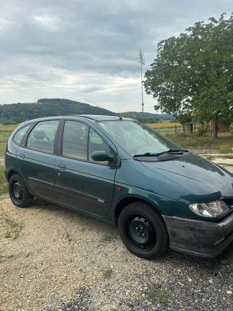 Renault Scenic 1999 photo 2