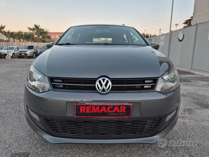 Volkswagen Polo 2012 photo 3