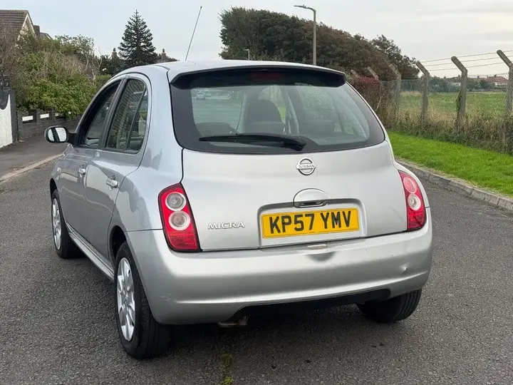 Nissan Micra 2008 photo 4