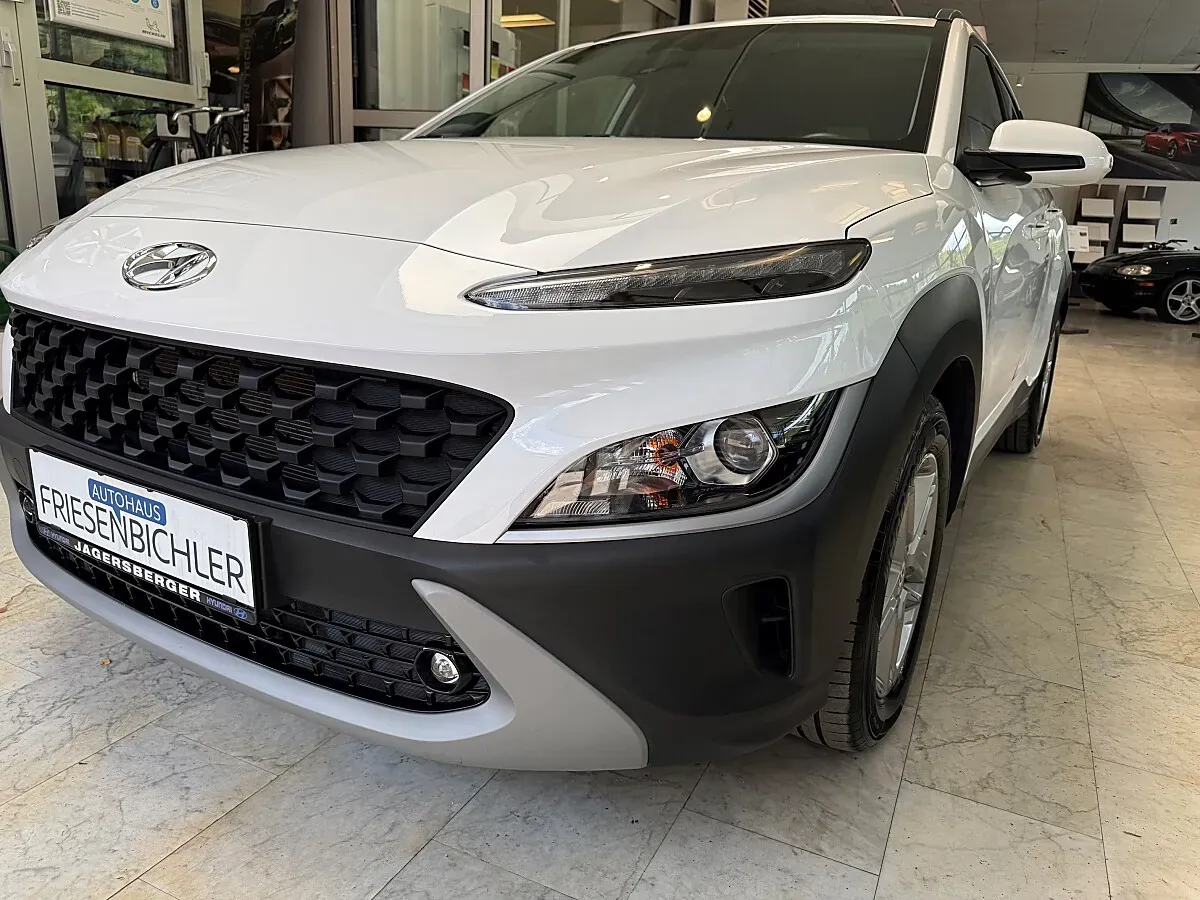 Hyundai Kona 2023 photo 2