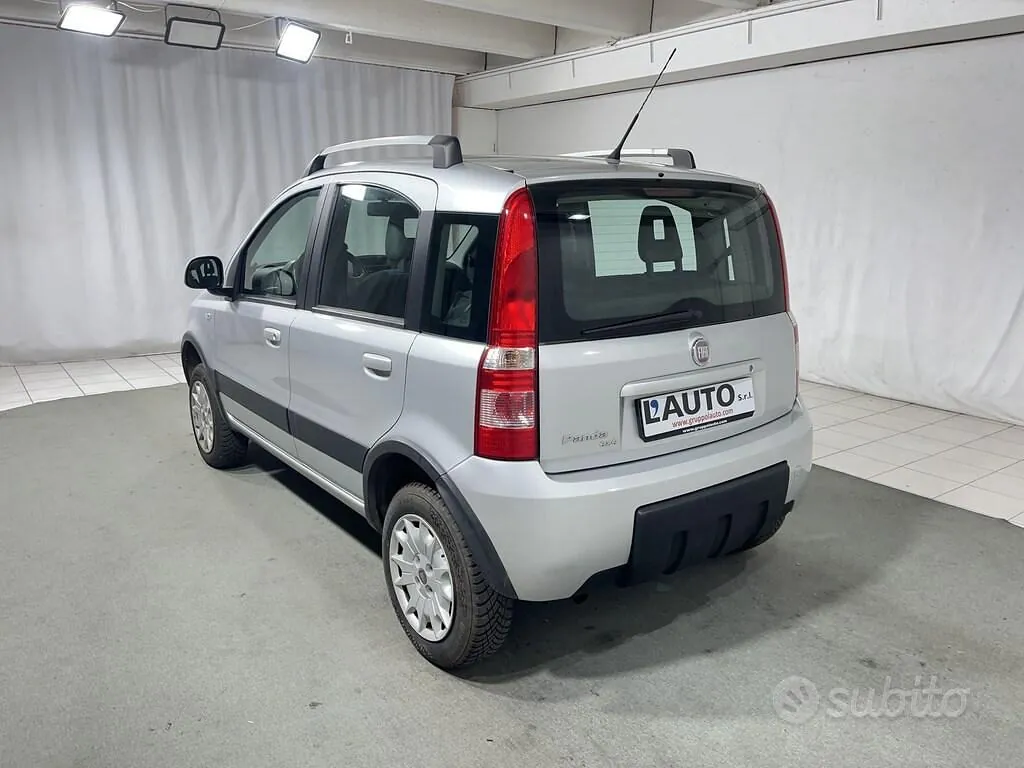 Fiat Panda 2011 photo 3