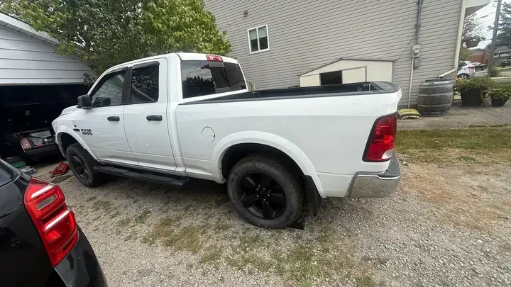 Ram 1500 2016 photo 2