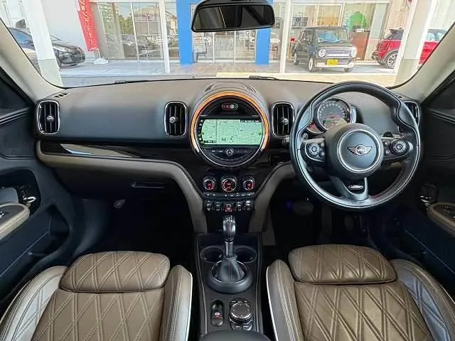 Mini Countryman 2018 photo 2