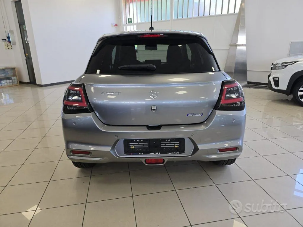 Suzuki Swift 2024 photo 5
