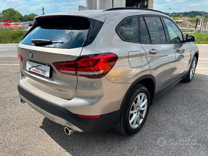 BMW X1 2021 photo 4