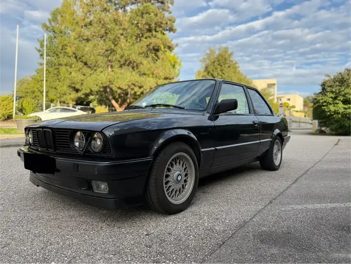 BMW 3Er-Reihe E30 1989 photo 2