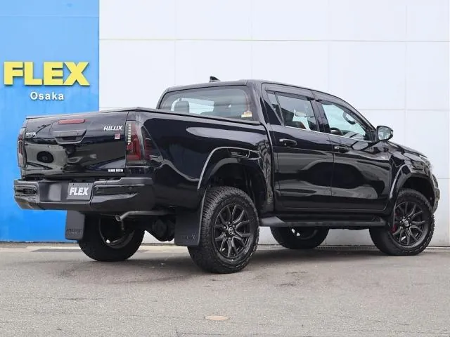 Toyota Hilux 2023 photo 2