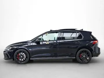 Volkswagen Golf 2022 photo 3