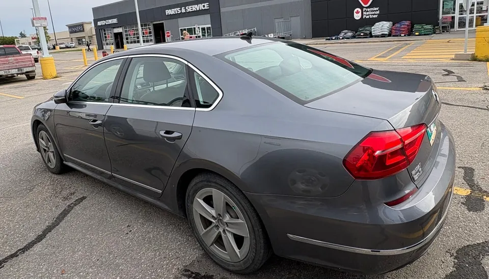 Volkswagen Passat 2016 photo 3
