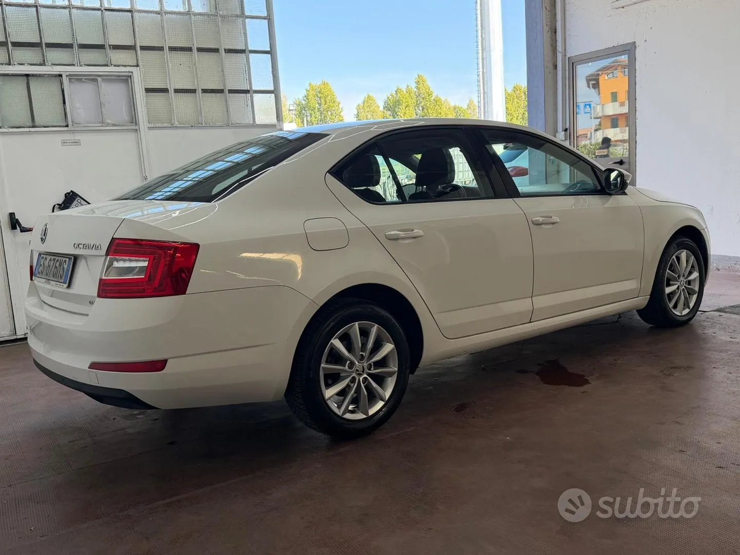 Skoda Octavia 2013 photo 5