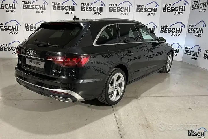 Audi A4 2023 photo 3