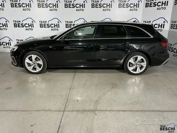 Audi A4 2023 photo 2