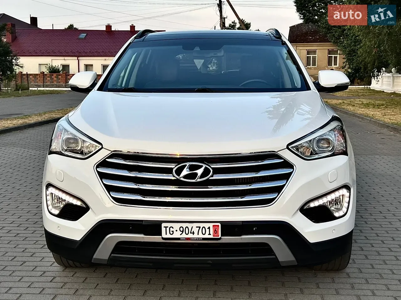 Hyundai Grand Santa Fe 2014 photo 4