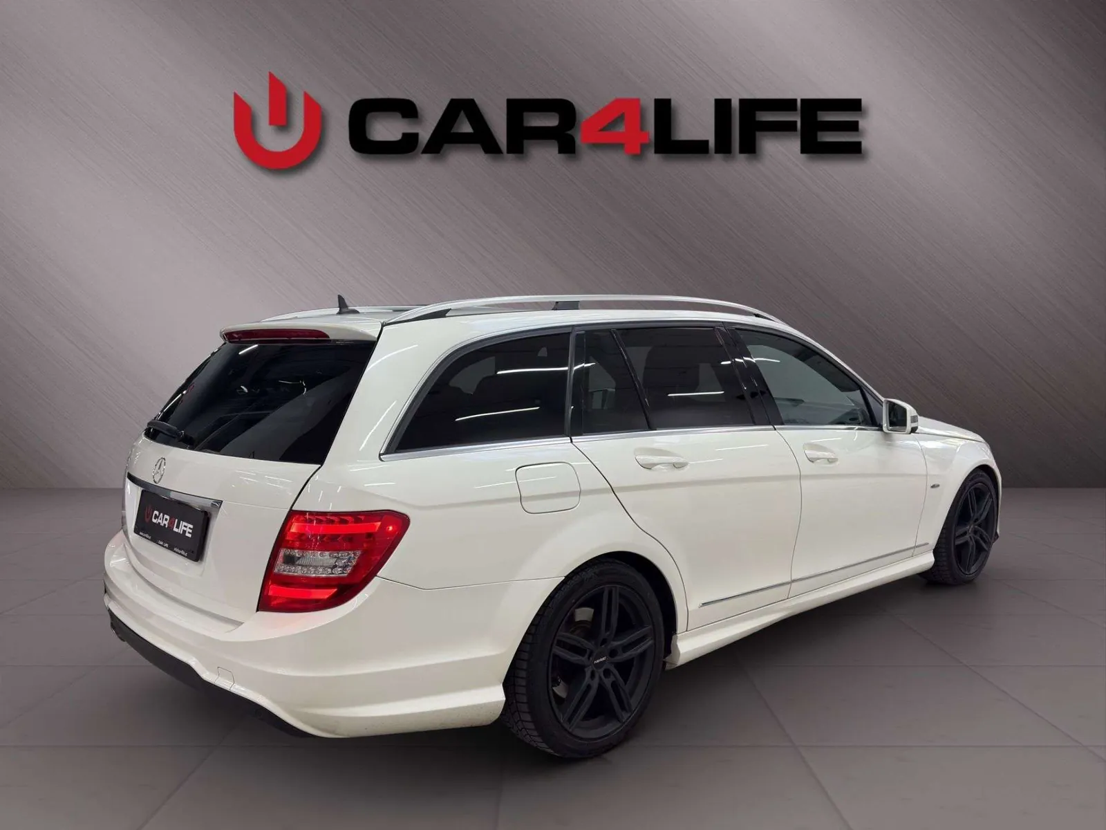 Mercedes-Benz C 250 2011 photo 5