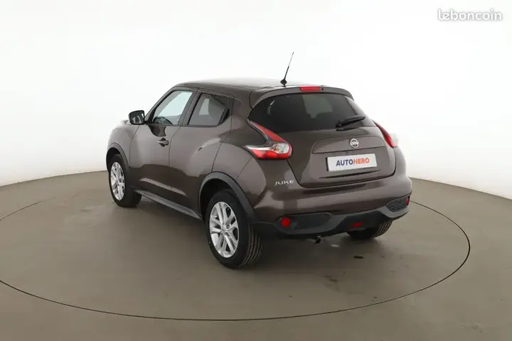Nissan Juke 2018 photo 2