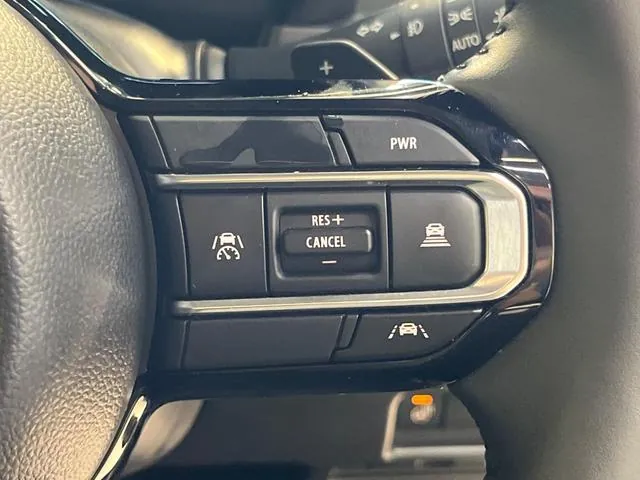 Suzuki Spacia Giga 2025 photo 5