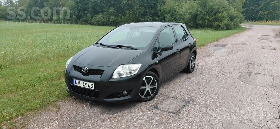 Toyota Auris