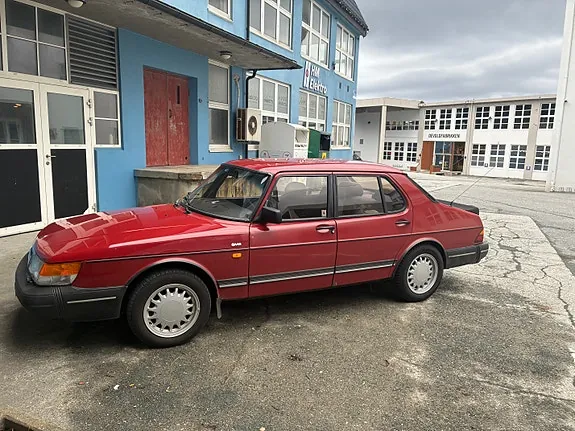 Saab 900 1991 photo 3