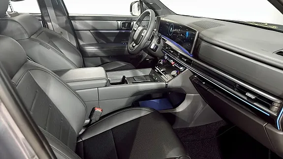 Hyundai Santa Fe 2027 photo 3