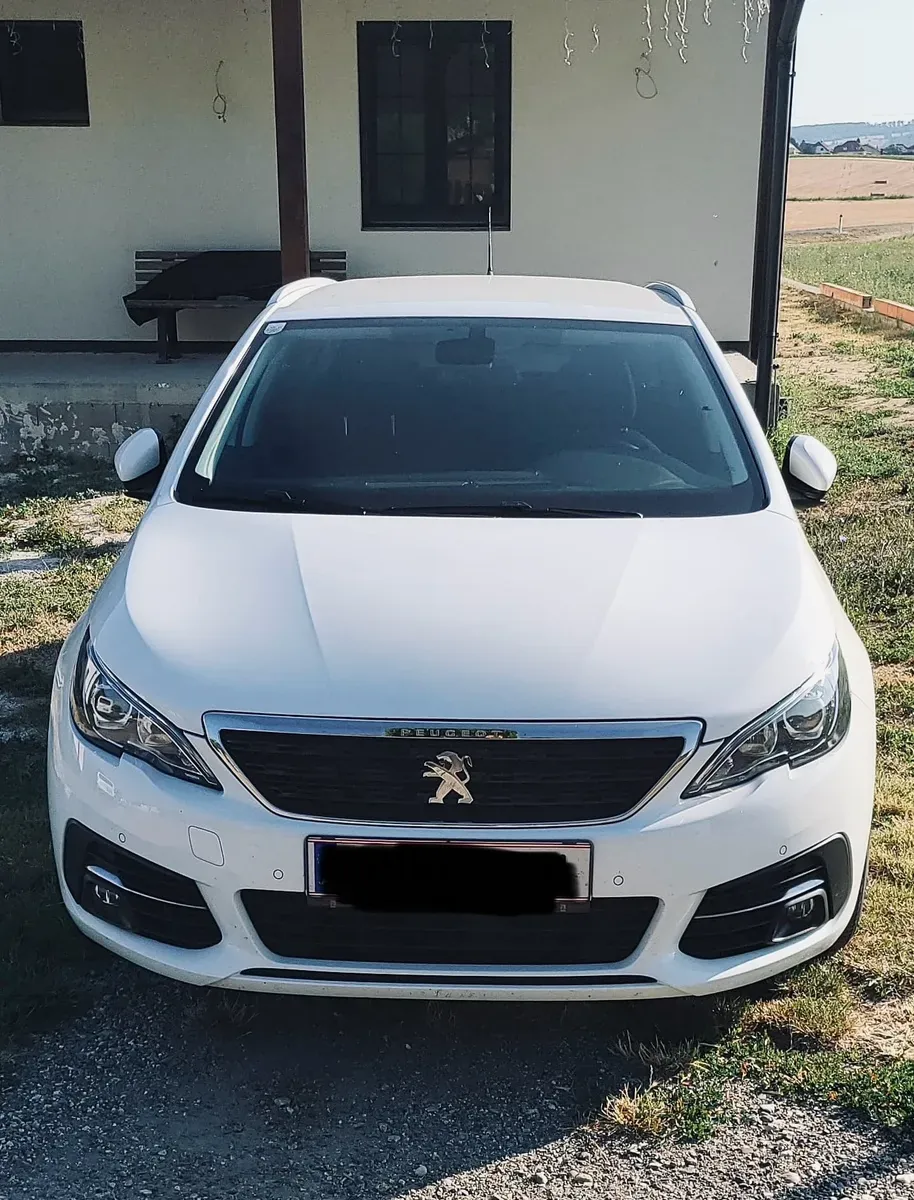 Peugeot 308 2020 photo 3