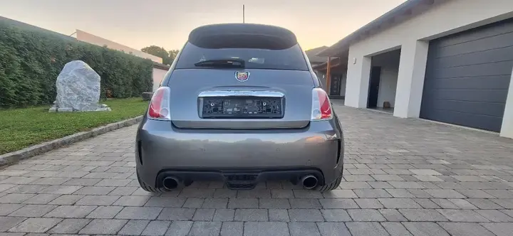 Abarth 500 595 2012 photo 2