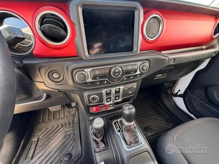 Jeep Wrangler Unlimited 2019 photo 5