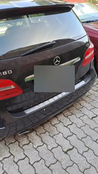 Mercedes-Benz B 2012 photo 2