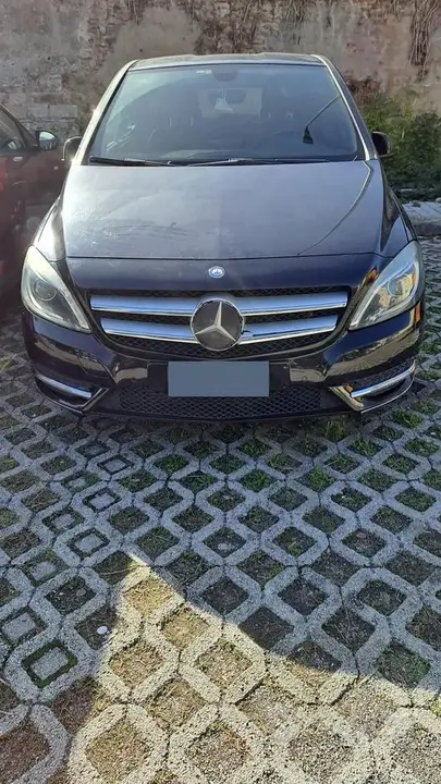 Mercedes-Benz B