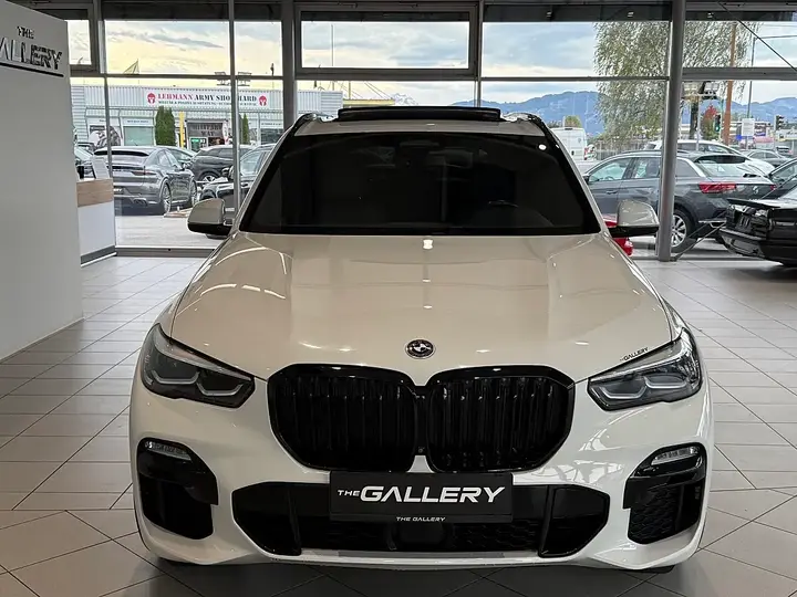 BMW X5 2019 photo 2