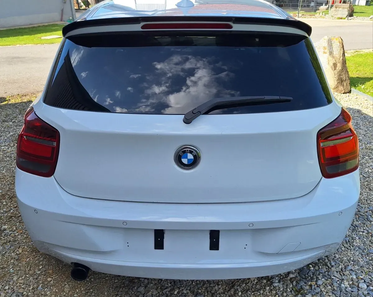 BMW 1 Series 2012 photo 3