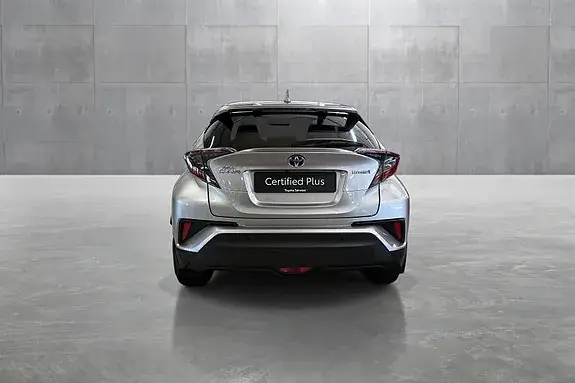Toyota C-Hr 2017 photo 4
