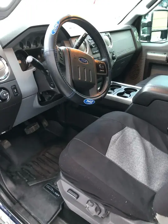 Ford F350 2011 photo 2