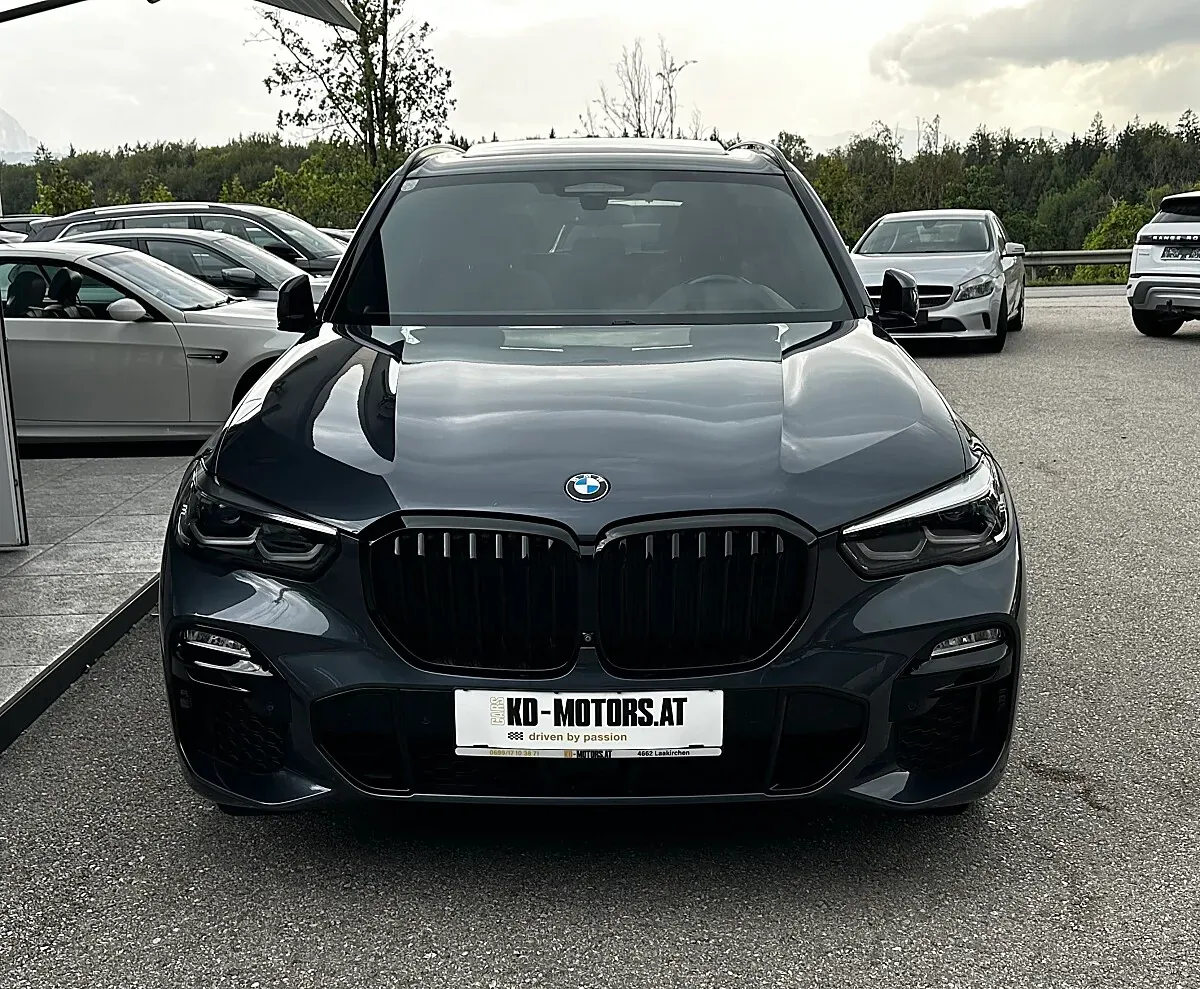 BMW X5 2020 photo 2
