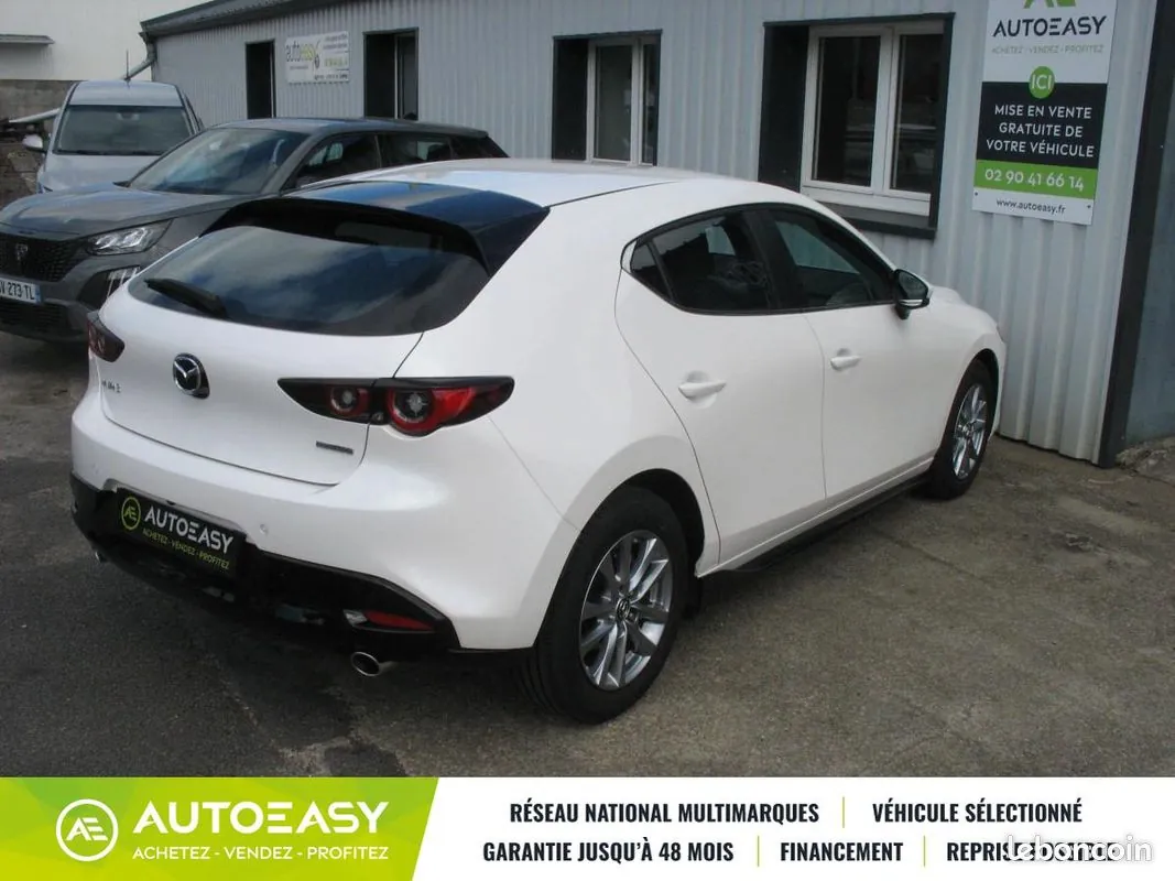 Mazda 3 2025 photo 2