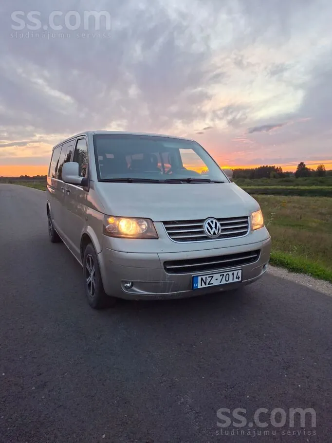 Volkswagen T5