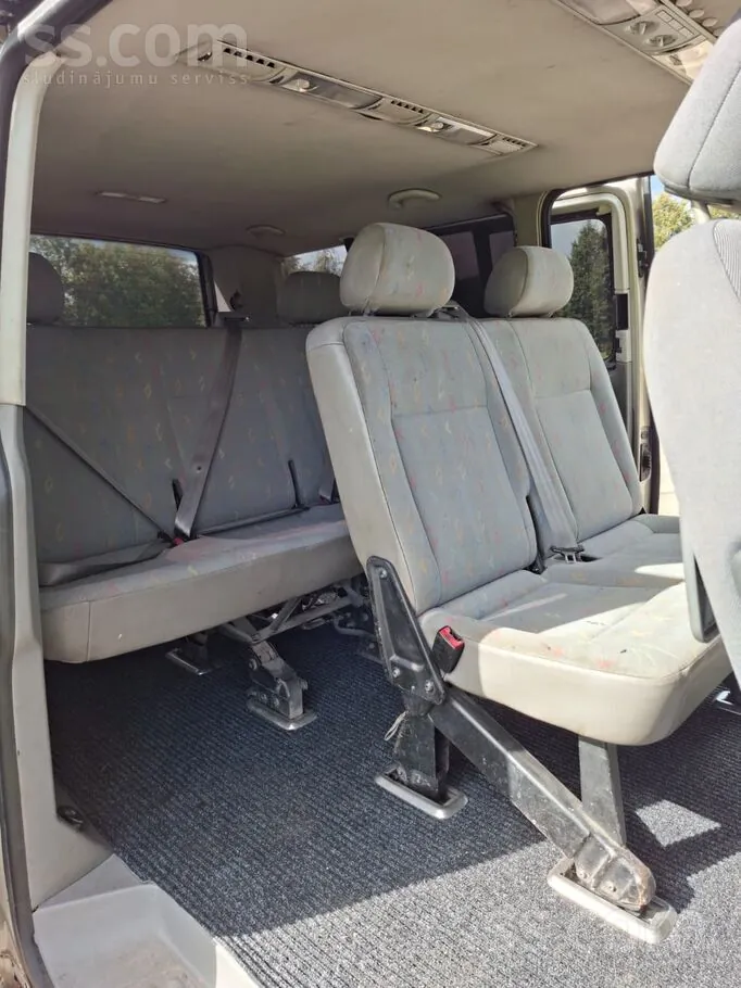 Volkswagen T5 2004 photo 4