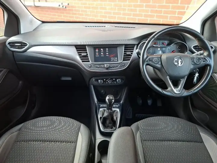Vauxhall Crossland X 2018 photo 3