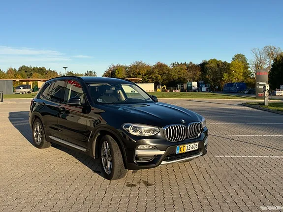 BMW X3 2019 photo 2