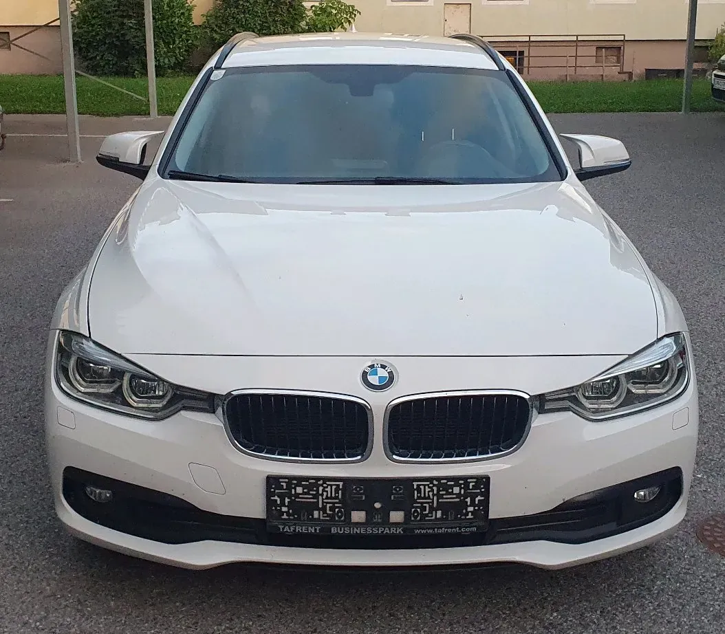 BMW 3 Series 2017 photo 2