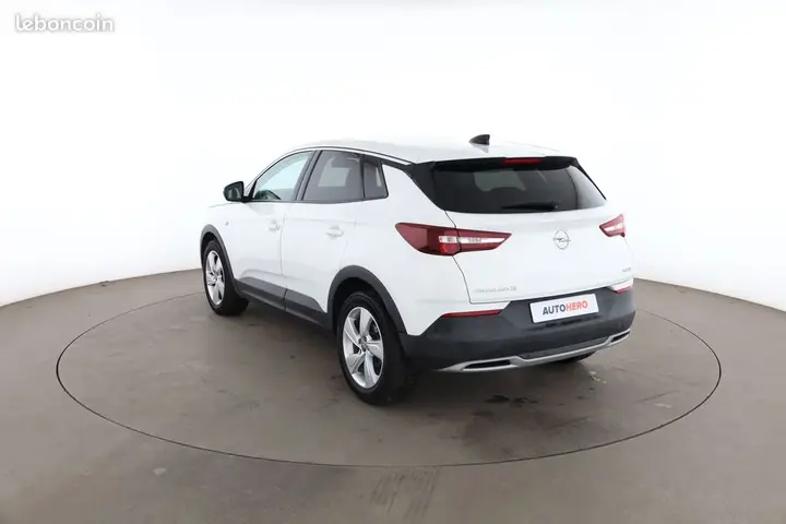 Opel Grandland X 2018 photo 2