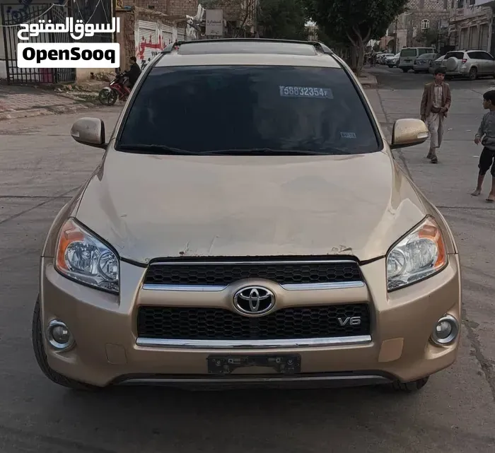 Toyota Rav4 2012 photo 2