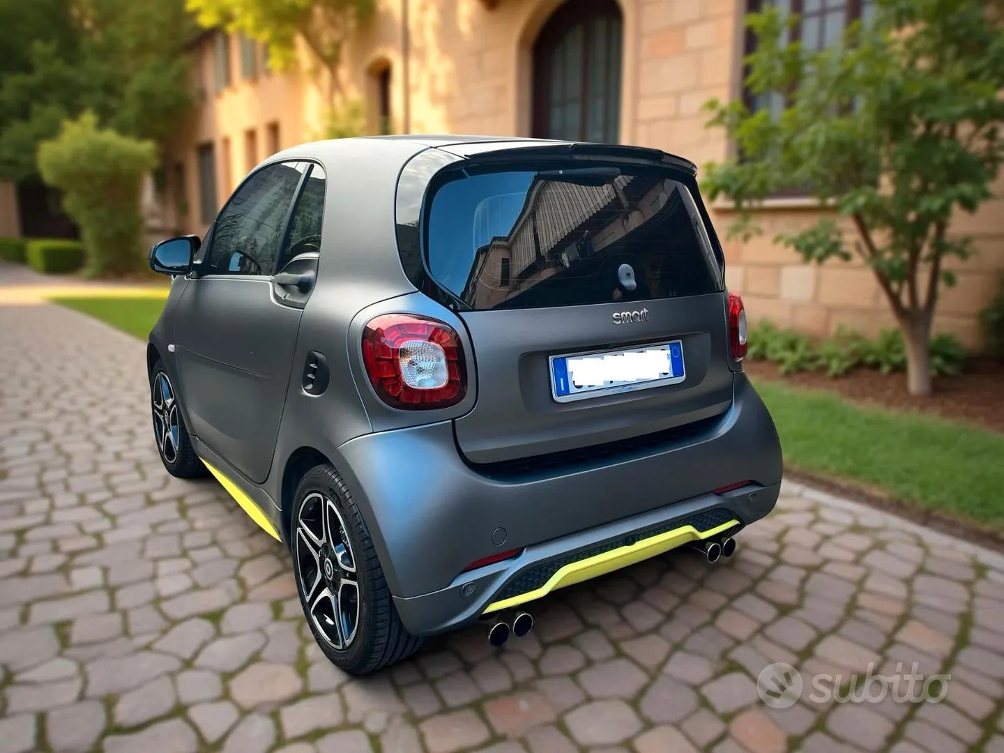 Smart Fortwo 2018 photo 2